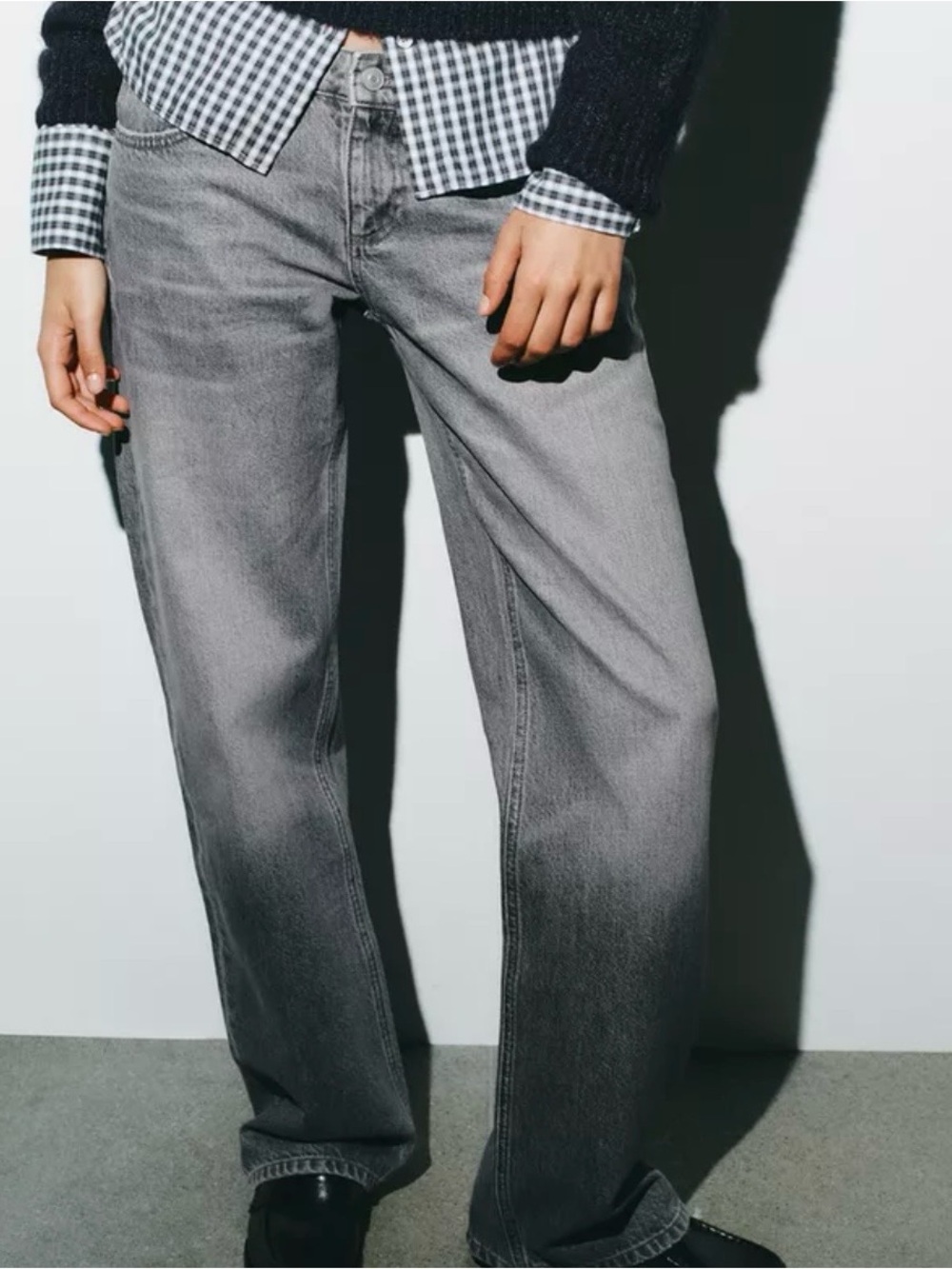 Zara TRF Wide-Leg Low Rise Jeans
